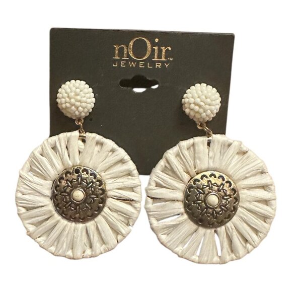 nOir Jewelry - Raffia Fan Drop Earrings - Picture 1 of 4